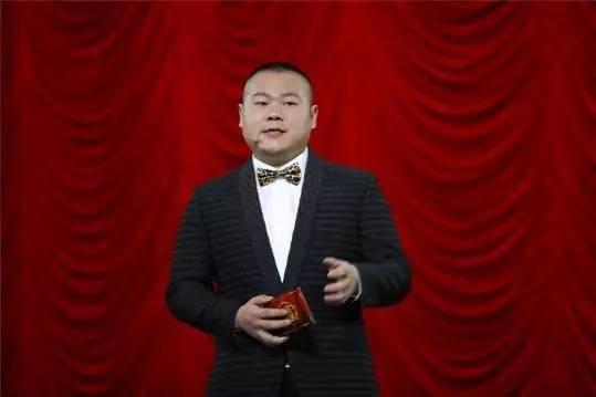 岳云鹏郑州最新爆料,揭秘笑星背后的故事与趣闻